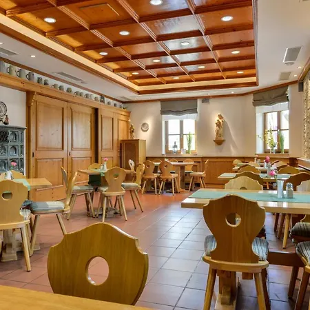 Landgasthof Nagerl Hotel 3*